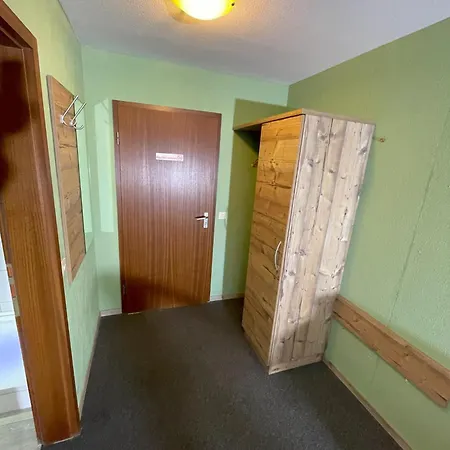 Doppelzimmer Mit Balkon - Gastehaus Rossle 7 Semesterbostad